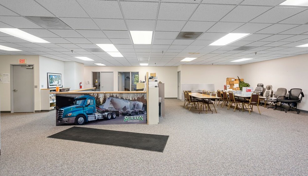 More Photos Of 24001 NE Sandy Blvd, Troutdale Unknown For Lease