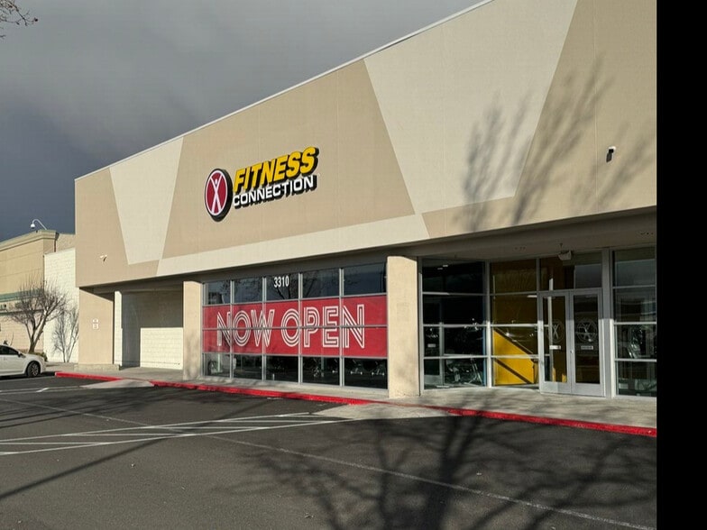 Primary Photo Of 3370 Kietzke Ln, Reno Unknown For Lease