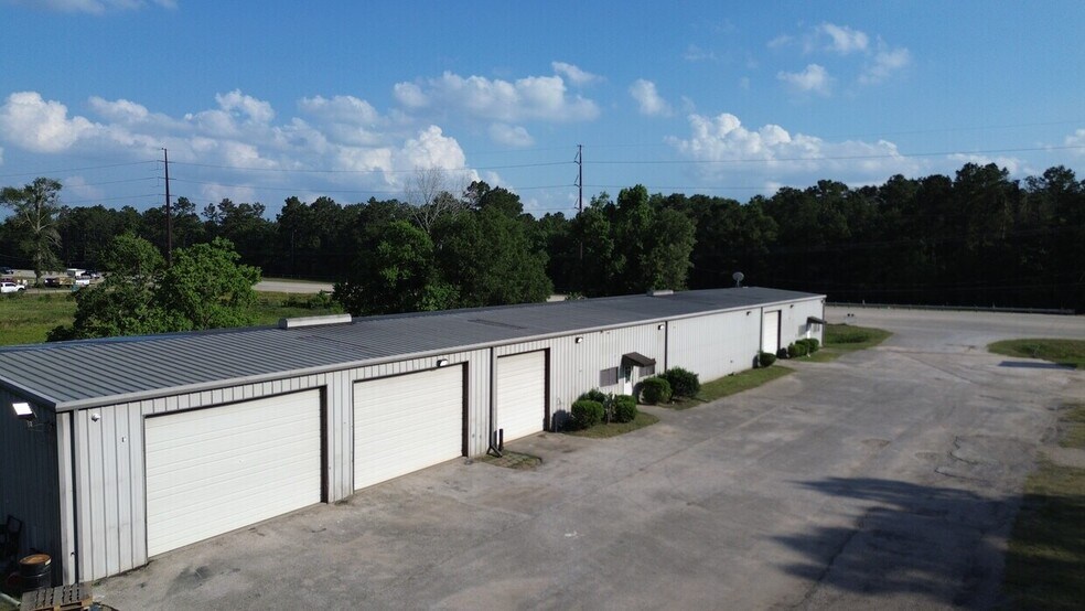 More Photos Of 18083 FM 1314 Rd, Conroe Warehouse For Lease