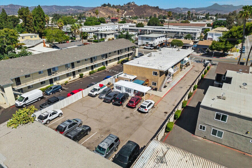 More Photos Of 12651 Laurel St, Lakeside Apartments For Sale