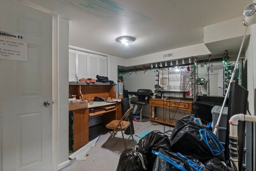 More Photos Of 3344 E Baltimore St, Baltimore Storefront Retail Residential For Sale