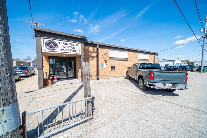 More Photos Of 16 1st Ave NW, Kasson General Retail For Sale