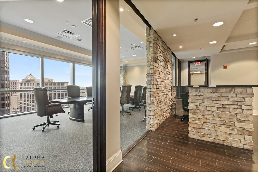 More Photos Of 189 S Orange Ave, Orlando Office Residential For Sale