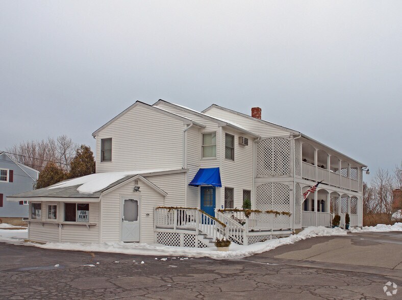 More Photos Of 414 Main St, Ogunquit Freestanding For Lease