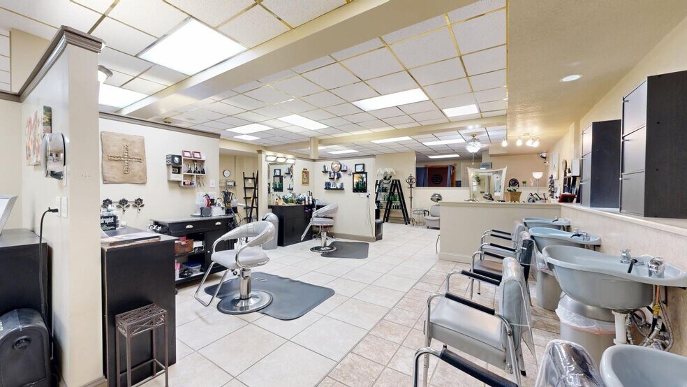 More Photos Of 1116 Grand Ave, Billings General Retail For Lease