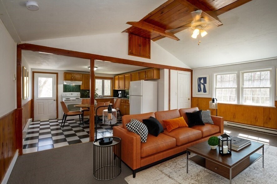 More Photos Of 87 Winthrop St, Rehoboth Storefront Retail Residential For Sale