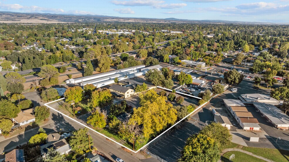 More Photos Of 355 Panama Ave, Chico Flex For Sale