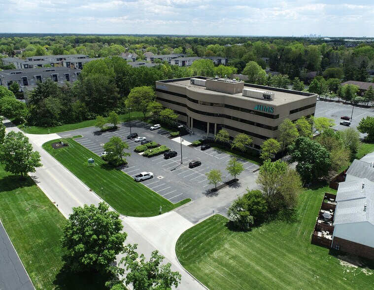 Primary Photo Of 2545 Farmers Dr, Columbus Office For Lease