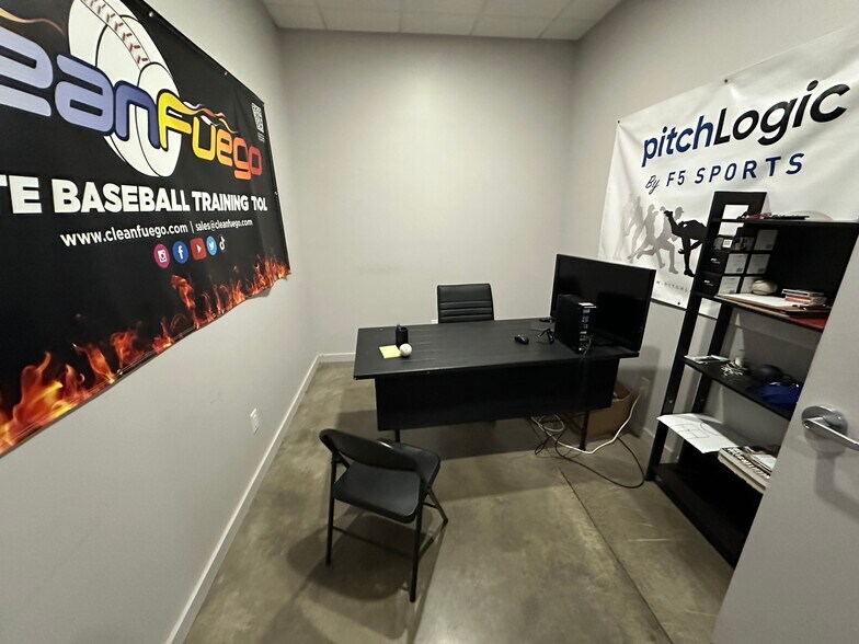 More Photos Of 4312 Republic Ct, Concord Warehouse For Lease