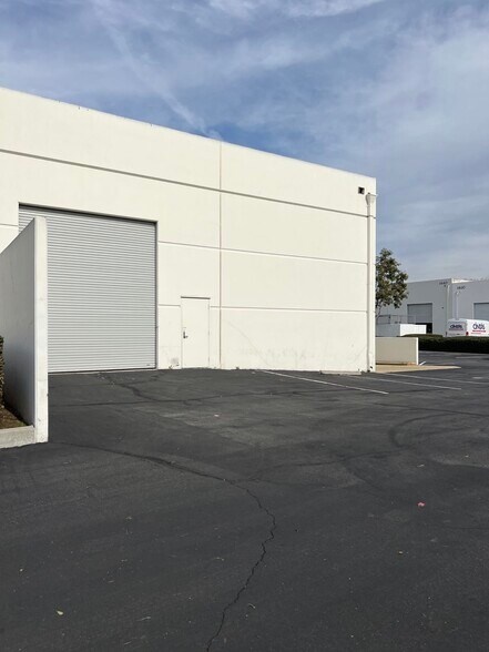 More Photos Of 1461 S Balboa Ave, Ontario Warehouse For Lease