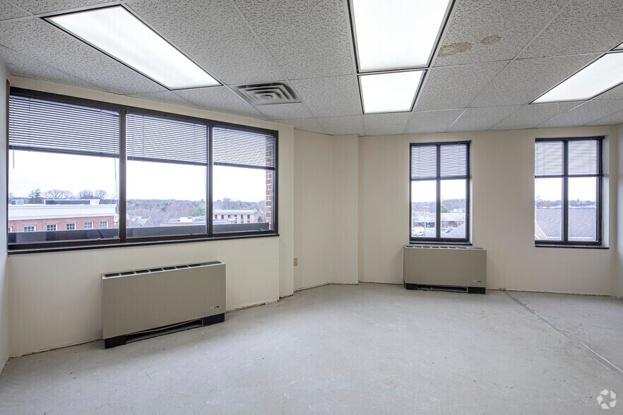 Photo of 4th Floor Ste 460