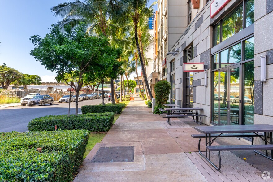 More Photos Of 502 Keawe St, Honolulu Apartments For Lease