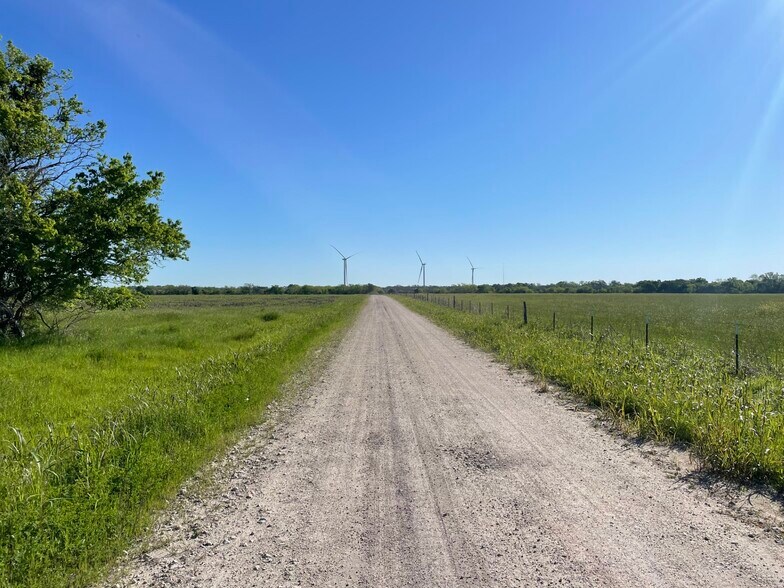 More Photos Of 1127 Lcr 607, Groesbeck Land For Sale