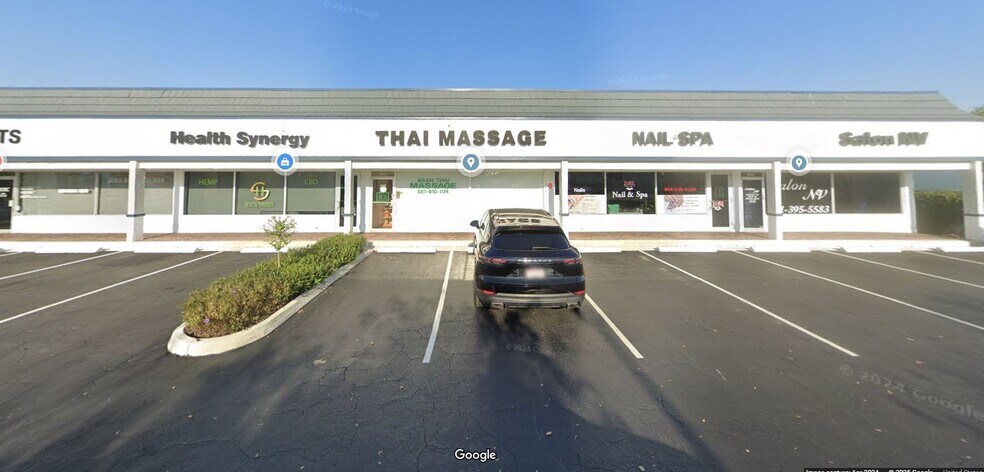 More Photos Of 3251-3259 N Federal Hwy, Boca Raton General Retail For Lease