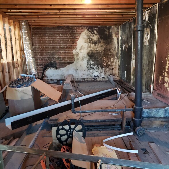More Photos Of 117 N College Ave, Newton Theater Concert Hall For Sale