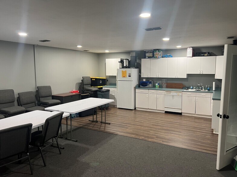 More Photos Of 1377 Cross Creek Cir, Tallahassee Loft Creative Space For Sale