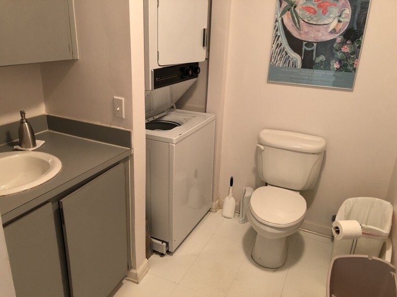 More Photos Of 1840 Forest Hill Blvd, West Palm Beach Medical For Sale