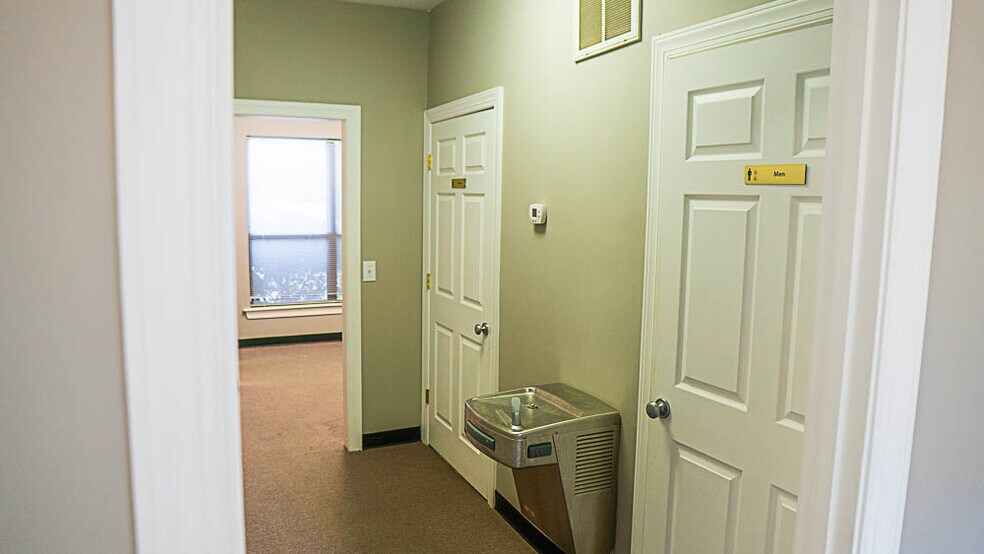 More Photos Of 504 Autumn Springs Ct, Franklin Medical For Lease