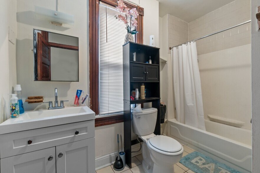 More Photos Of 217 E Preston St, Baltimore Apartments For Sale