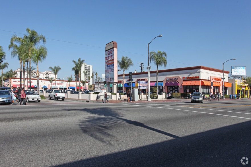 More Photos Of 2661-2667 E Florence Ave, Huntington Park Unknown For Lease