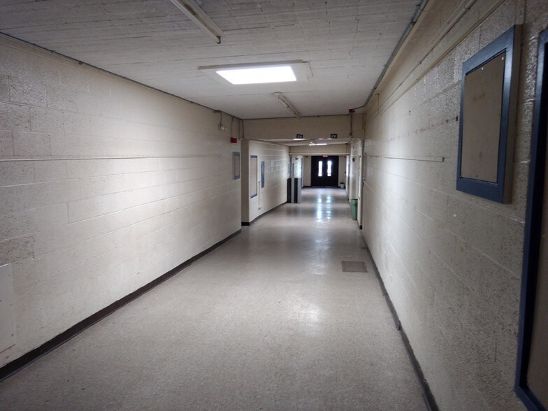 More Photos Of 130 Jackson St, Cement City Schools For Sale