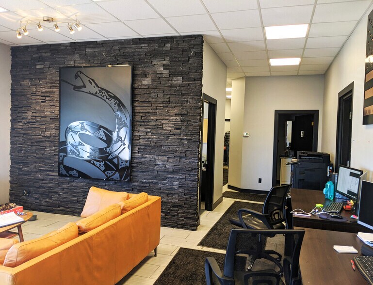 More Photos Of 1404 10th St, Nisku Warehouse For Lease