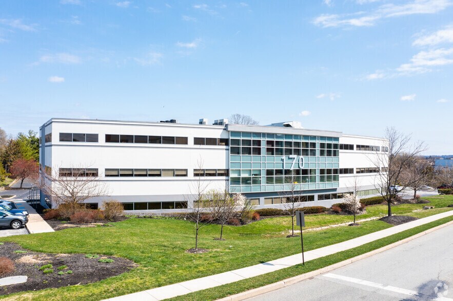 More Photos Of 170 North Henderson Rd, King Of Prussia Medical For Lease