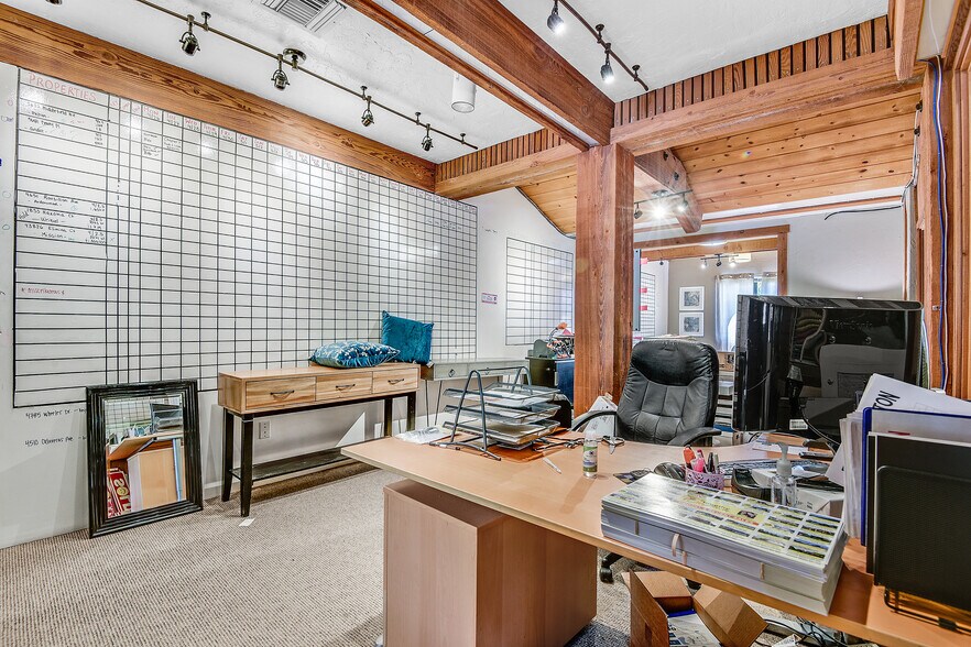 More Photos Of 43213 Mission Blvd, Fremont Office For Sale