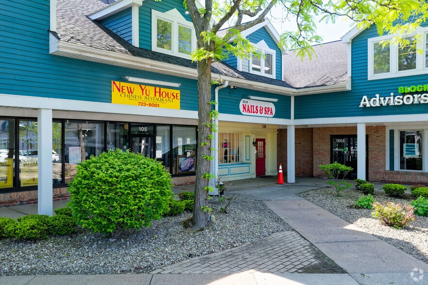 More Photos Of 1100-1110 Long Pond Rd, Rochester Unknown For Lease