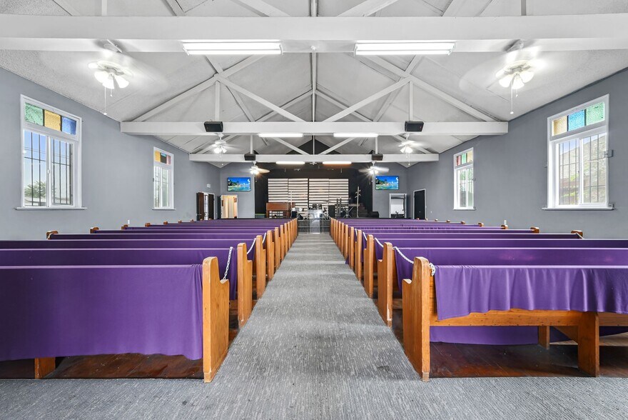 More Photos Of 2056 E 103rd St, Los Angeles Religious Facility For Sale