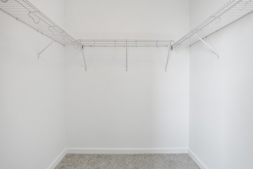More Photos Of 100 Grand Ave, Oakland Apartments For Lease