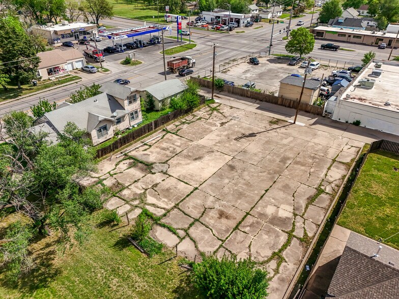 More Photos Of 1015 S Meridian Ave, Wichita Auto Repair For Sale