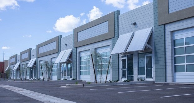 Primary Photo Of 430 N Dysart Rd, Goodyear Light Manufacturing For Lease