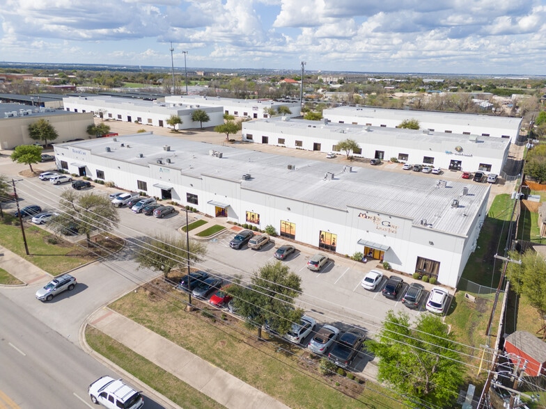 Primary Photo Of 3912 Gattis School Rd, Round Rock Warehouse For Lease