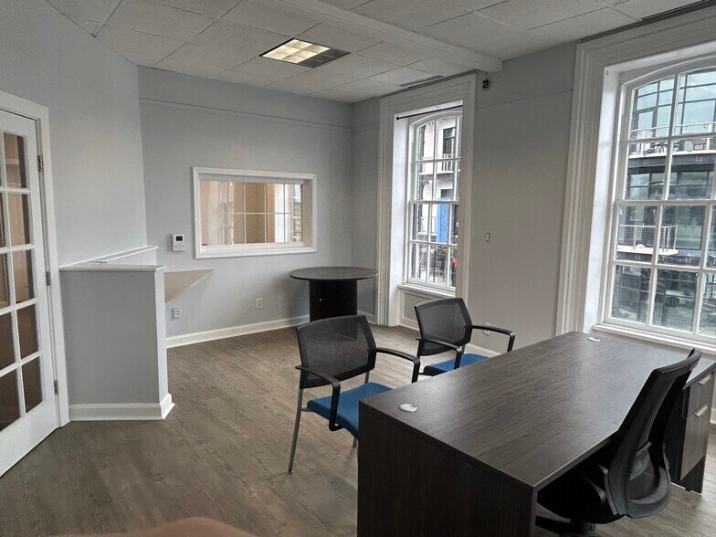 More Photos Of 101 State St, Schenectady Office For Lease