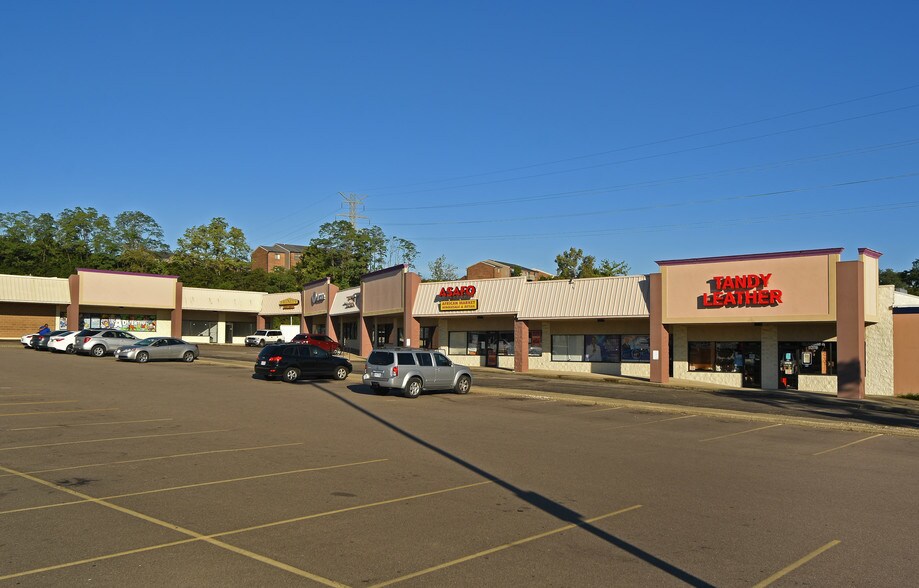 More Photos Of 7255-7275 Dixie Hwy, Fairfield Storefront For Sale