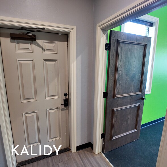 More Photos Of 2220 NW 164th St, Edmond Office For Sale