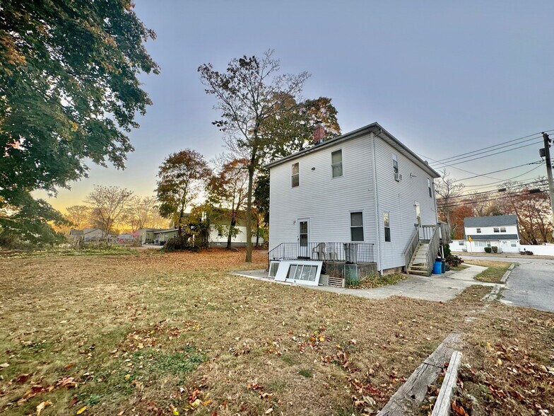 More Photos Of 241-267 Albany Ave, Amityville Land For Sale