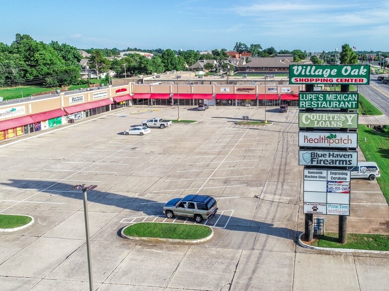 More Photos Of 1000-1072 S Douglas Blvd, Oklahoma City Unknown For Lease