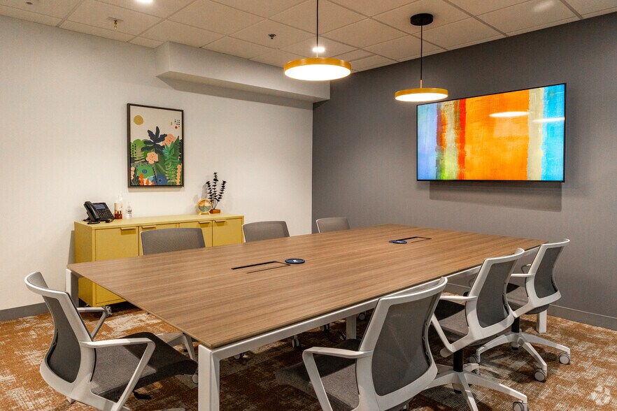 More Photos Of 3838 N Central Ave, Phoenix Coworking Space