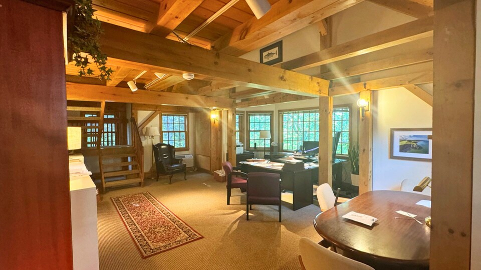 More Photos Of 20 North Main St, Sherborn Office For Sale