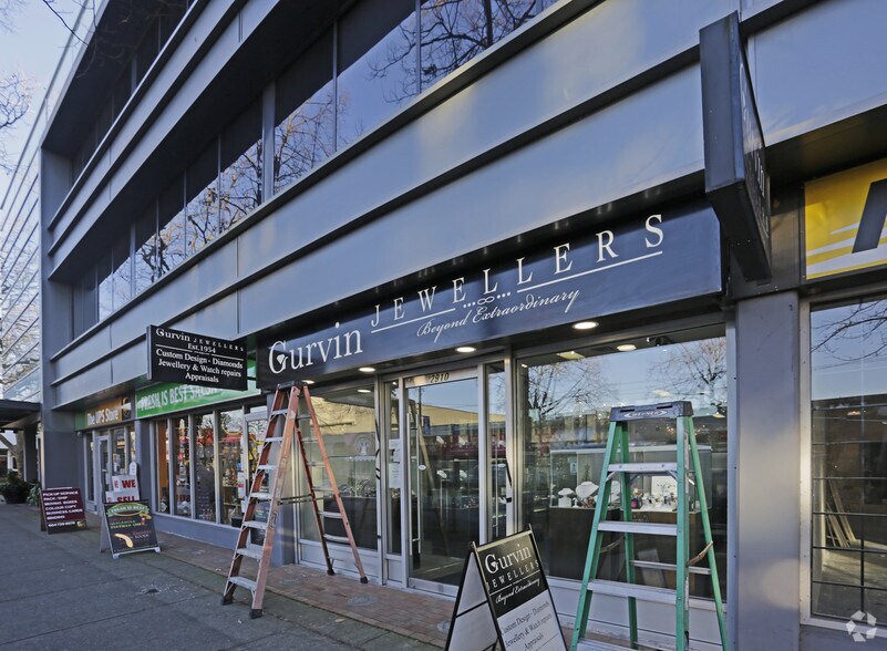 More Photos Of 2902-2918 Broadway W, Vancouver Office For Lease