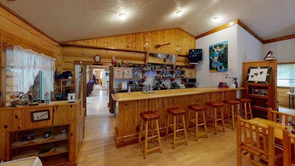 More Photos Of Mile 7 Dyea Rd, Skagway Lodge Meeting Hall For Sale