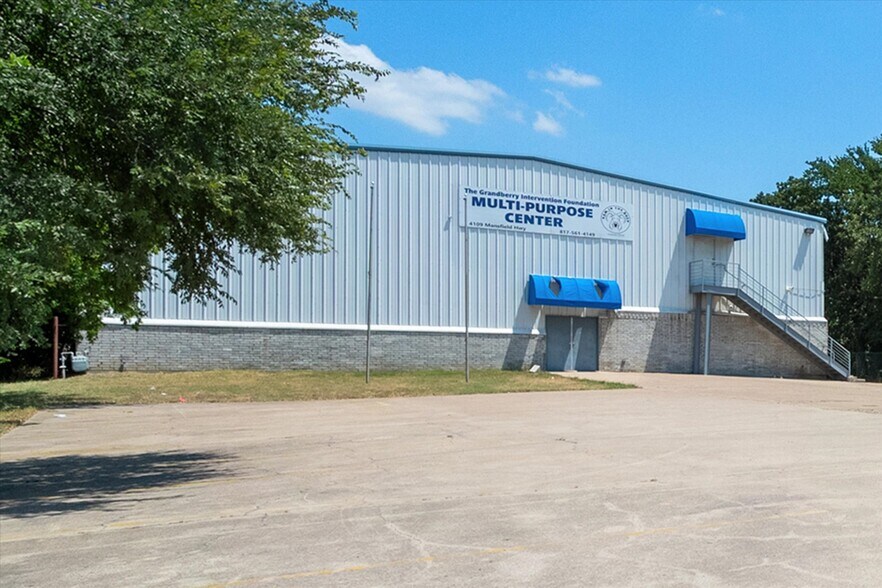 More Photos Of 4109 Mansfield Hwy, Forest Hill Schools For Sale