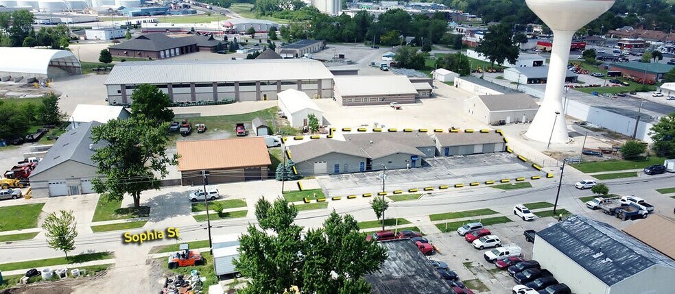 Primary Photo Of 203-205 W Sophia St, Maumee Warehouse For Lease