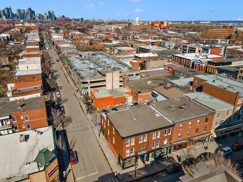 More Photos Of 301-311 St De L'église, Montréal Storefront Retail Office For Sale