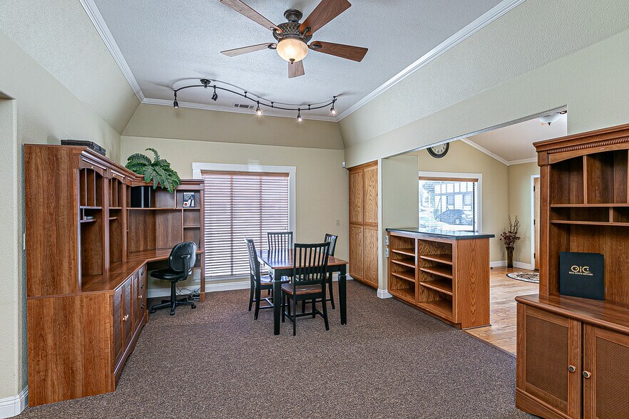 More Photos Of 115 W Park Ave, Santa Maria Office Residential For Sale