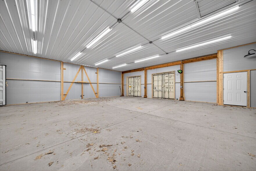 More Photos Of 1834 Outer Hwy 61 hwy, Moscow Mills Flex For Sale
