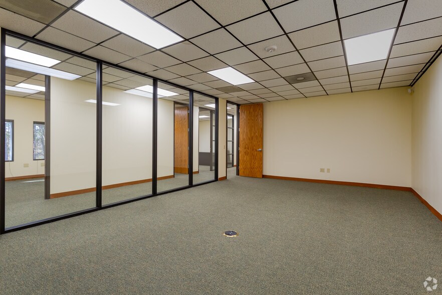 More Photos Of 3109 Poplarwood Ct, Raleigh Office For Lease