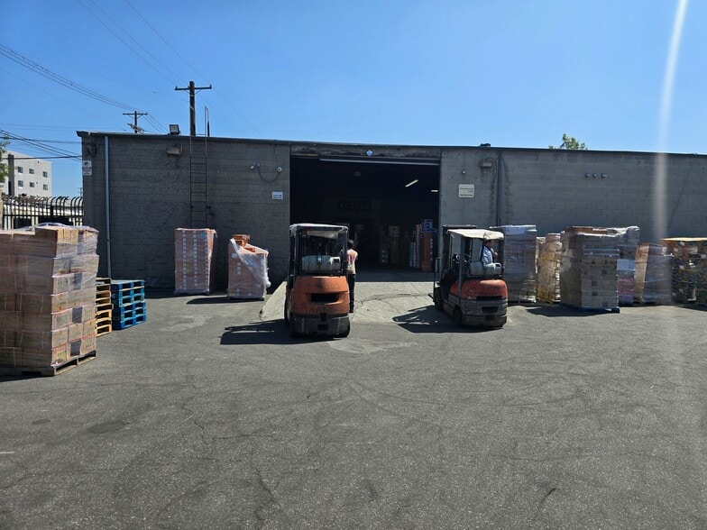 More Photos Of 301 N Avenue 19, Los Angeles Warehouse For Lease
